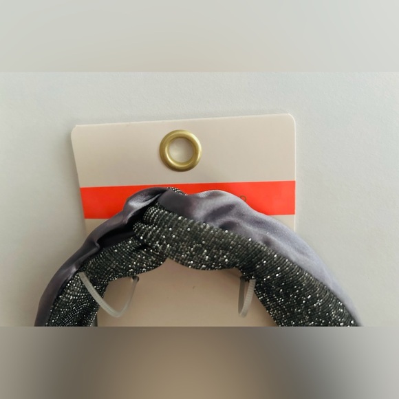 New Glamsquad Silver and Silver Glitter Pleated Knot Fabric Headband Knot GSQ - Picture 4 of 12